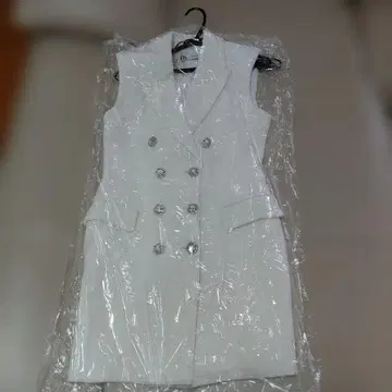 화이트 더블 브레스트 베스트