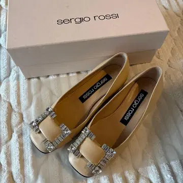 sergio rossi 베이지 플랫슈즈 35.5