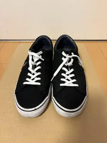 POLO 블랙 캔버스 스니커즈