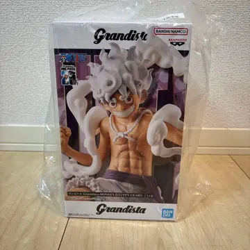 Grandista 몽키 D 루피 피규어