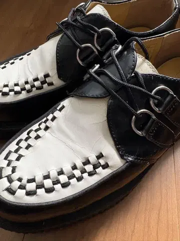 TUK Creeper 26cm