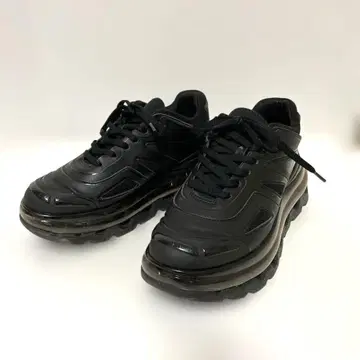 SHOES 53045 범프 에어 통굽 스니커즈 블랙 중고