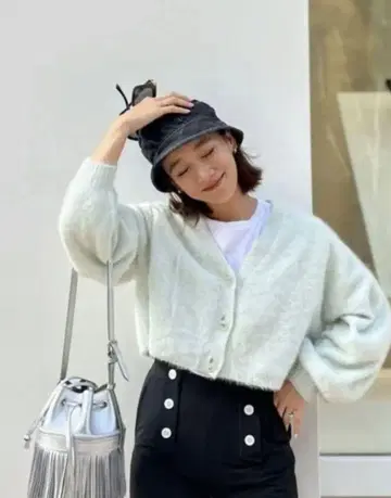 [ 새상품급 ] rosymonster 네이비 네이비 가디건 오리지널 버튼