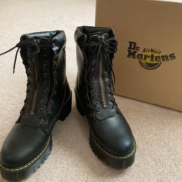 레어 Dr. Martens 블랙 지퍼 부츠