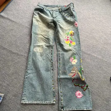 semantic design 자수 스트레이트 데님 팬츠