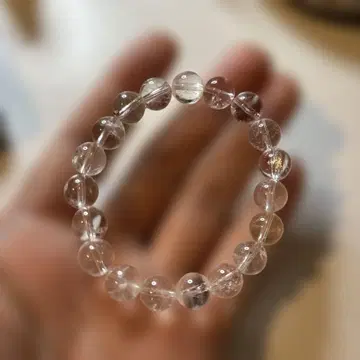 정말 예쁜 수정이에요! 예뻐요! 파워도 있어요!