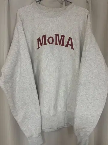 MoMA 트레이닝복