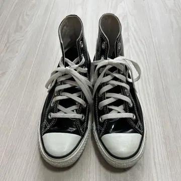 CONVERSE ALL STAR 블랙 하이컷 가죽