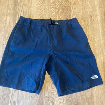 THE NORTH FACE 네이비 숏팬츠