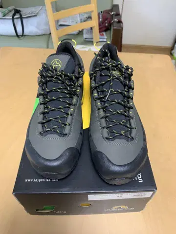 스포르티바 TX5 로우컷