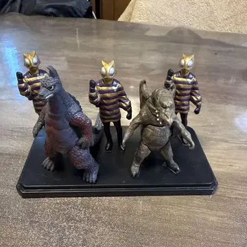 울트라맨 괴수 시리즈 피규어 세트