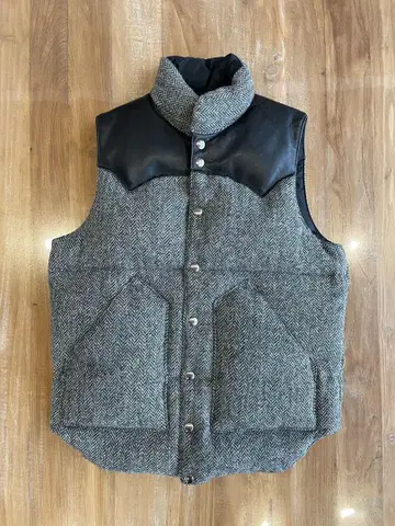 [ 새상품급 ] 로키 마운틴 다운 베스트 그레이 ( 가죽 x 울 )