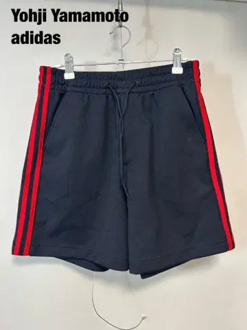 [ 새상품급 ] Y-3 와이쓰리 하프 팬츠 숏팬츠 2xs