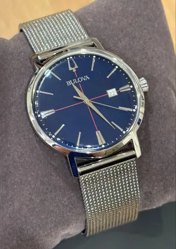 가격 인하 브로바 BULOVA 손목시계 워치 작동 중