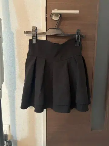 미셸 마카롱 슬림 레그 스커트