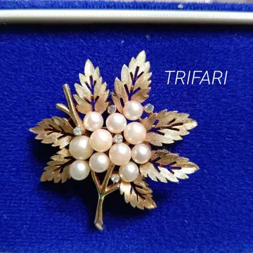 TRIFARI 펄 빈티지 브로치 무광택 골드