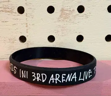 2025 INI 3RD ARENA LIVE TOUR 러버 밴드