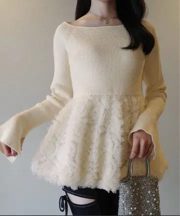 JUNOAH 튤 페플럼 도킹 니트 L 아이보리