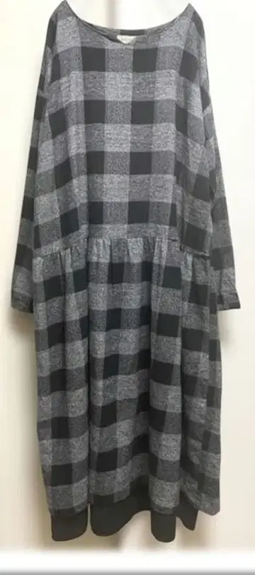 주말 가격 인하 SmansaMos2 그레이와 블랙 체크 무늬 롱 원피스