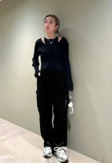 emmi 벨로아 카고 팬츠 블랙