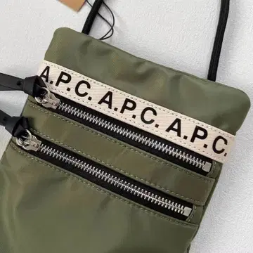 A.P.C. 넥 파우치 NECK POUCH REPEAT
