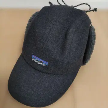 patagonia 귀도리 달린 캡 S 다크 그레이