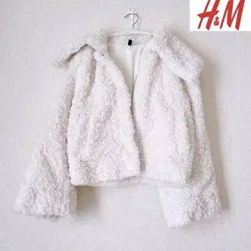 H&M 화이트 보아 자켓 S 사이즈
