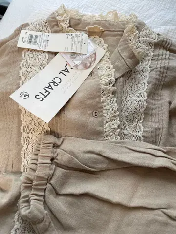 새상품 SM2 사만사 모스 면린넨 스캘럽 레이스 블라우스