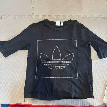 adidas 스톤 장식 블랙 T셔츠 봄/여름/가을