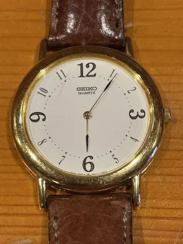SEIKO 쿼츠 손목시계 화이트/골드