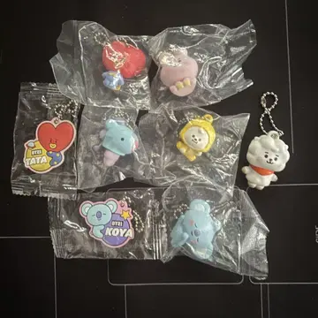 BT21 캐릭터 키링 8개 세트