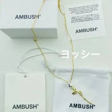 AMBUSH 장미 모티브 목걸이