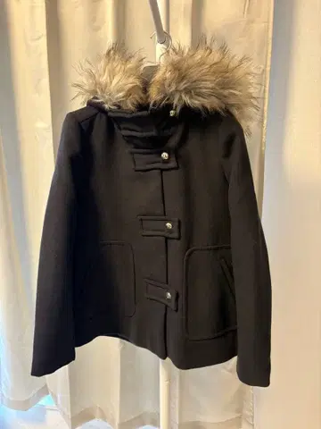 ZARA 블랙 퍼 더플 코트 S