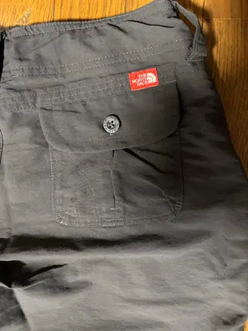 THE NORTH FACE 그레이 숏팬츠