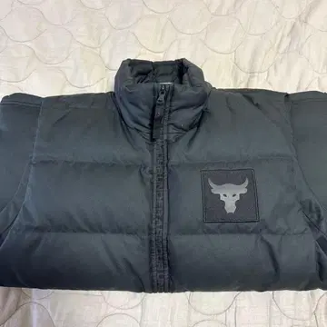 언더 아머 블랙 다운 자켓 3XL