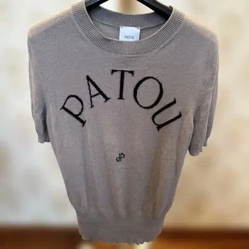 PATOU 베이지 로고 반팔 니트