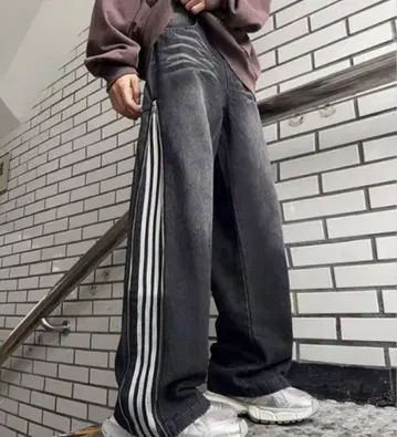 사이드 지퍼 트랙 데님 팬츠