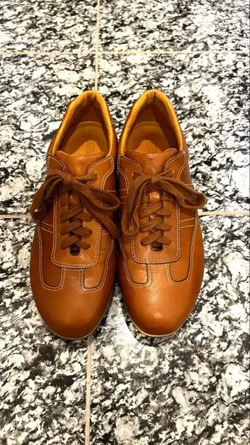 이탈리아제 Santoni 산토니 가죽 스니커즈