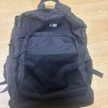 뉴에라 블랙 나일론 백팩