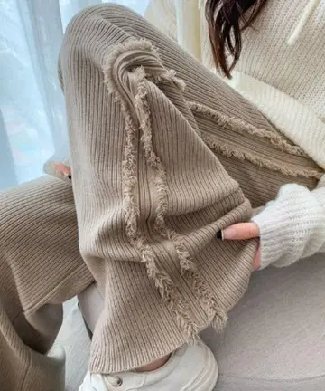 DIAVEL 디아벨 사이드 프린지 니트 와이드 팬츠 베이지 M