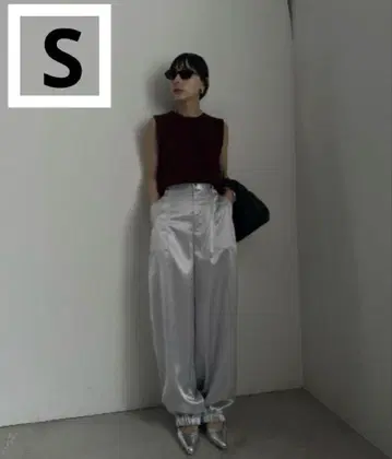 새상품급 AMERI GLITTER CARGO PANTS 실버 S 사이즈