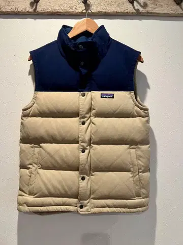[ Patagonia 다운 베스트 S 사이즈 ]