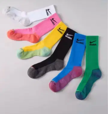 moma NIKE 양말