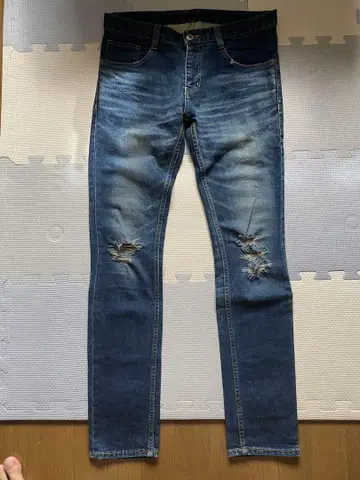 NOID 데미지 가공 스키니 데님