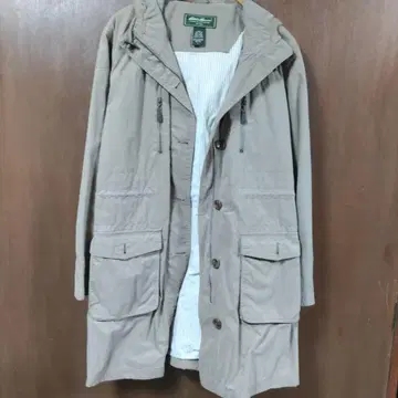 후드 부착 베이지 모즈 코트