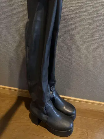 블랙 니하이 부츠