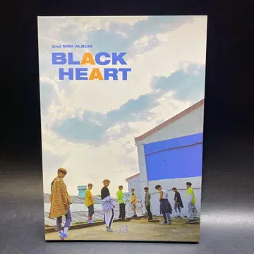 UNB 2nd 미니 앨범 BLACK HEART HEART Ver.