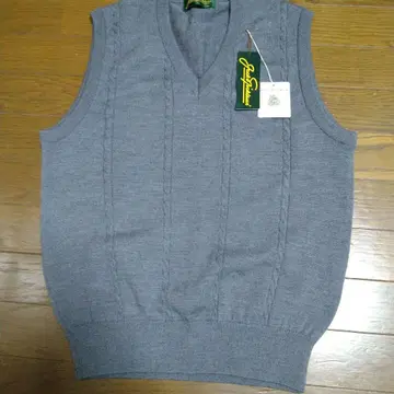 새상품 메리노울 그레이 V넥 베스트