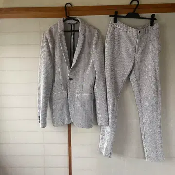 [ ZARA 자라 ] 남성용 스트라이프 캐주얼 수트 사이즈 40