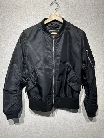 블랙 MA-1 플라이트 자켓